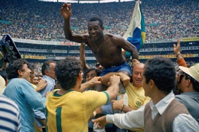 Pelé agradece llegar lúcido a su cumpleaños 80