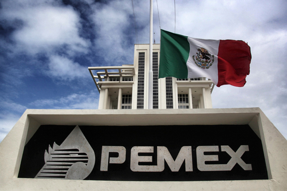 Pide Pemex a empleados que devuelvan reparto de utilidades