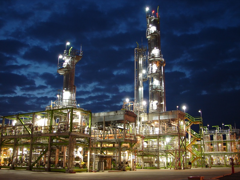 Pemex va rumbo al suicidio