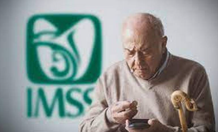 Este 30 de julio pagaron el mes de agosto a pensionados del IMSS