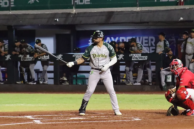 Pericos se queda con su primera serie de la temporada