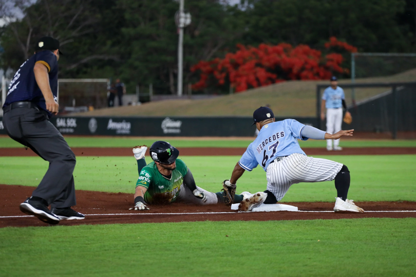 Tigres se impone en el tercero de la serie a Pericos