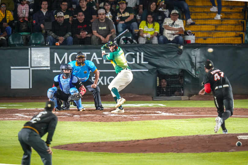 El Águila se queda con el primero de la serie ante Pericos