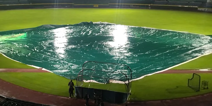 La lluvia continúa acechando a los Emplumados