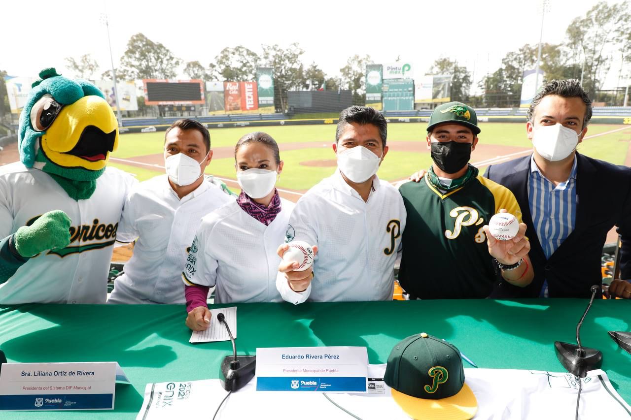 Rivera y Pericos firman convenio para favorecer a niños y mujeres