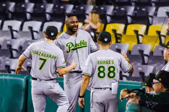 Pericos de Puebla presenta su cuerpo técnico para temporada 2025