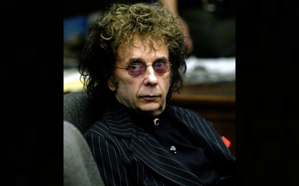 En prisión y por Covid murió el productor musical Phil Spector