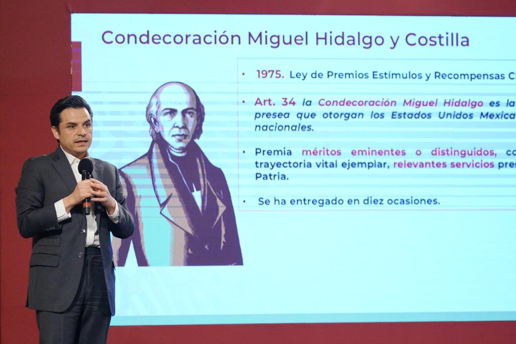 Condecoración Miguel Hidalgo a trabajadores de la salud que atienden COVID19