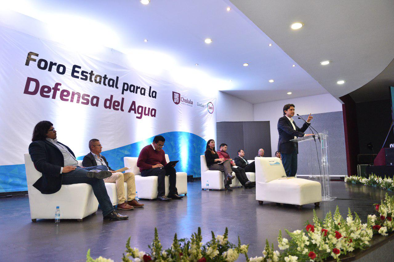 Exigen en foro que Antonio Gali no privatice el agua de Puebla