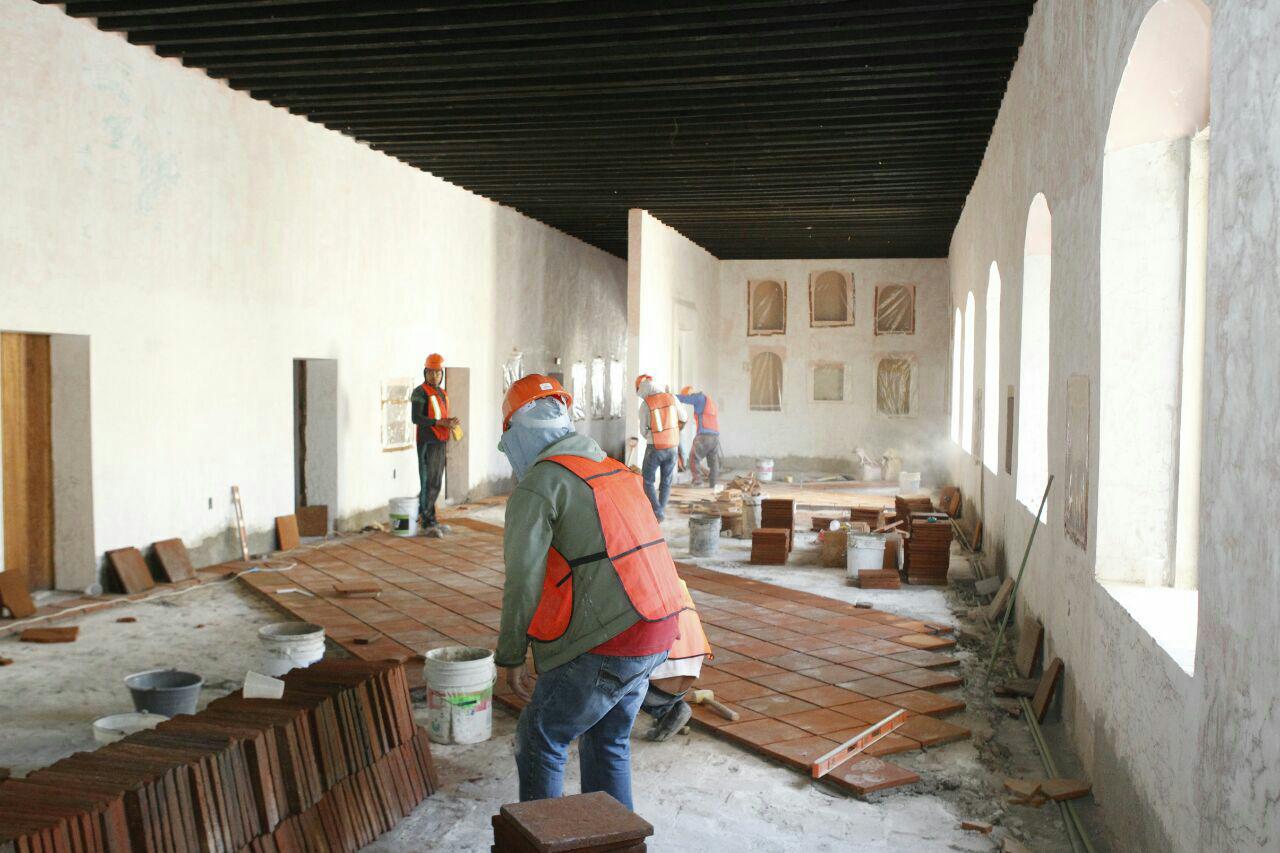 Supervisa Gali obras en el Centro Cultural Santa Rosa