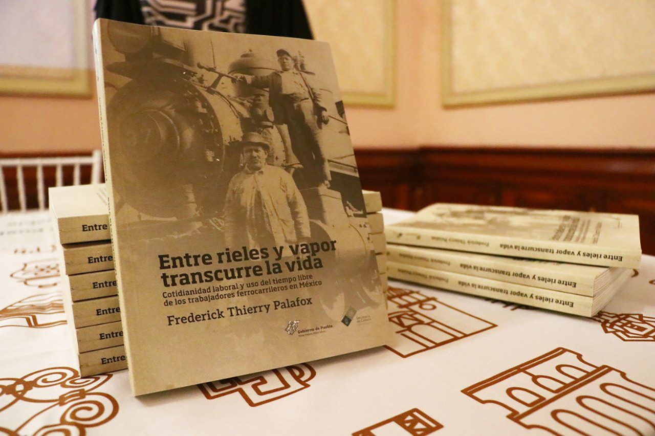 Presenta Cultura libro de cuentos sobre historia ferrocarrilera mexicana