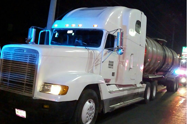 Aseguran 66 mil litros de diésel en Durango