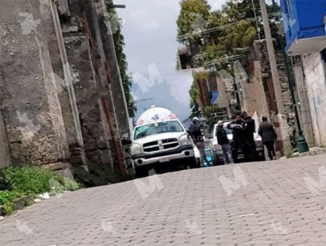 Policías frustran asalto a pipa de gas en Nopalucan