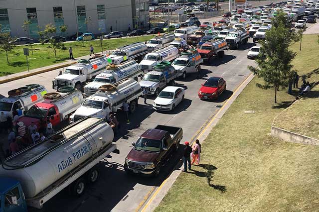 Asociación de piperos exigen seguridad para sus unidades en Puebla