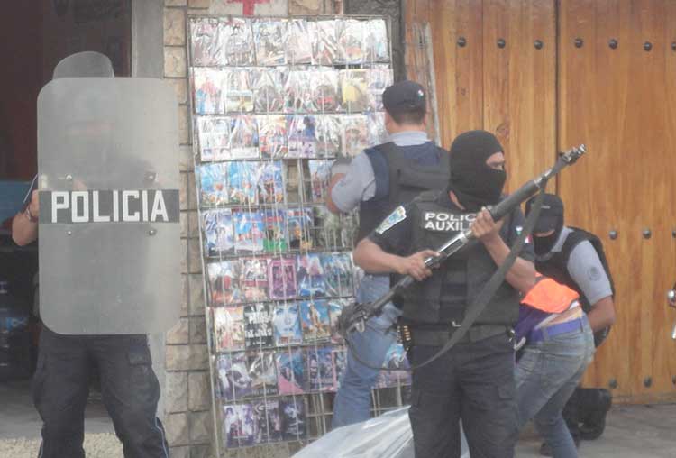 Incautan más de 20 mil piezas de piratería en Tehuacán