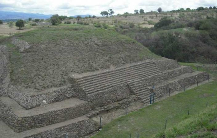 Vecinos piden rescatar zona arqueológica en Texmelucan