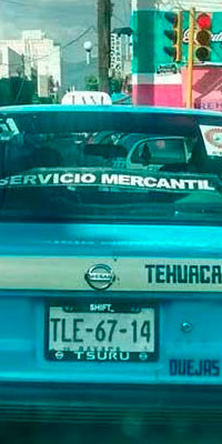 Denuncian circulación de 150 taxis pirata en Tehuacán