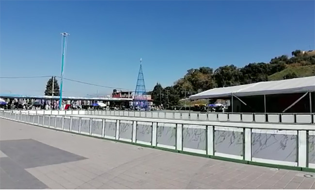 Avanza instalación de pista de hielo en San Pedro Cholula