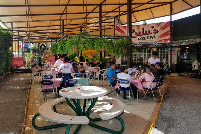 Por covid-19, en Puebla se regulará la venta de alimentos de manera abierta