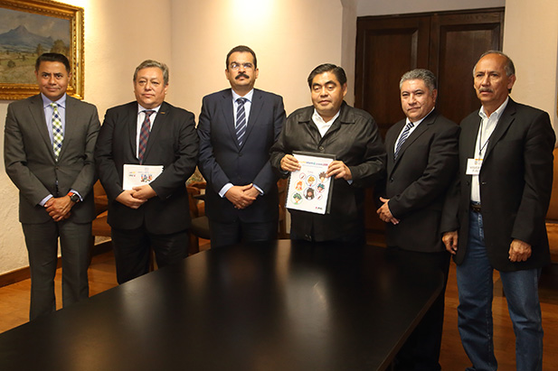 Promete Barbosa integrar opinión de infantes en Plan Estatal de Desarrollo