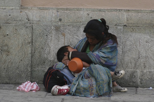 Crecimiento económico incluyente y con redistribución
