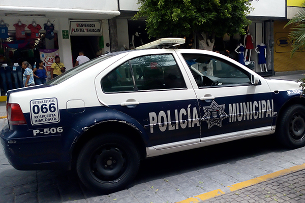 Pretende policía frenar robos nocturnos a comercios de Tehuacán