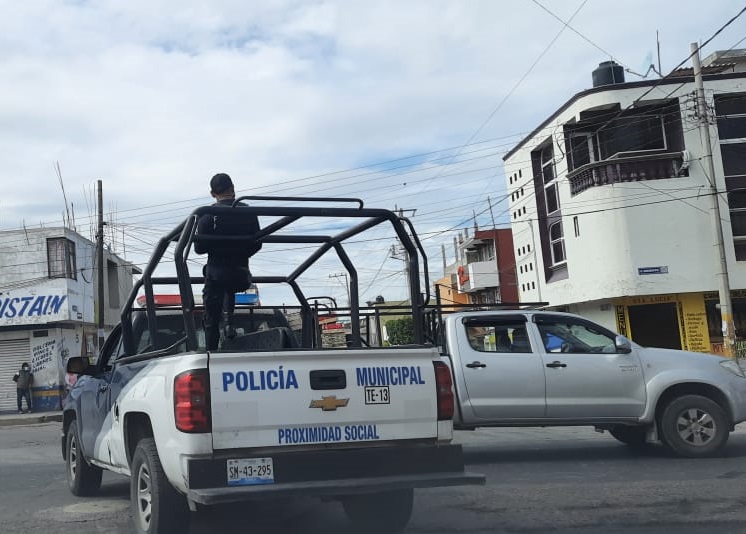 Artesano se desploma y muere en calles de Tecamachalco