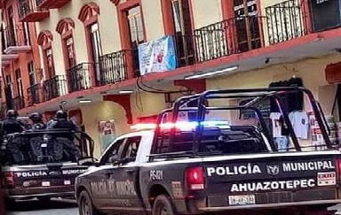 Por corruptos, despiden a los policías de Ahuazotepec