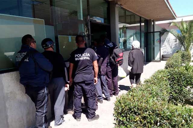 Adeudan 380 mil pesos a policías de San Martin Texmelucan