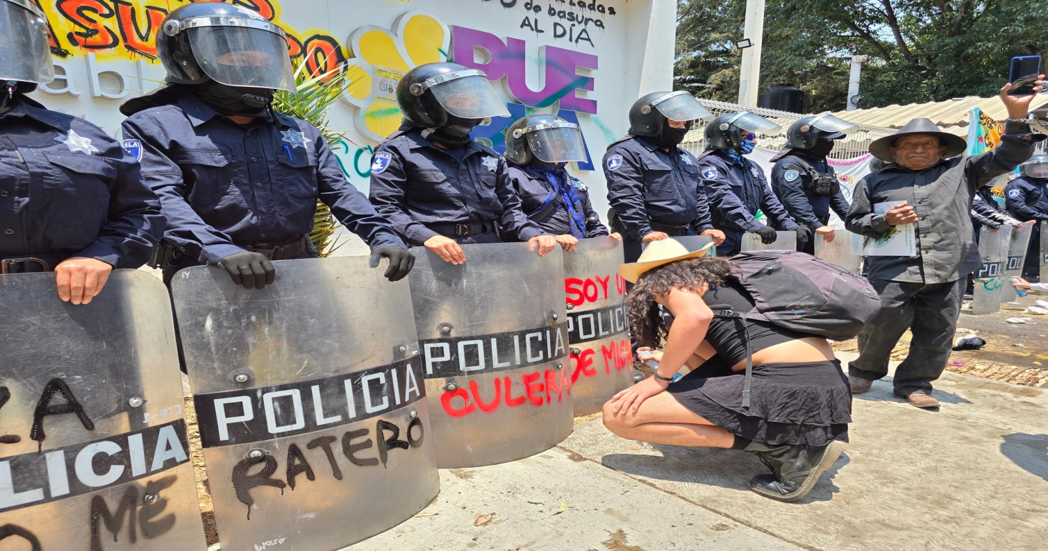 Céspedes condenó la agresión a policías en la recta a Cholula
