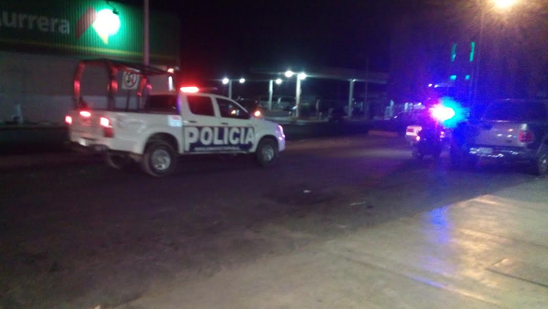 Asaltantes de transportistas disparan a policías de Tecamachalco