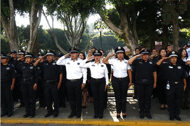 Policías de San Andrés Cholula reciben 12 por ciento de aumento salarial