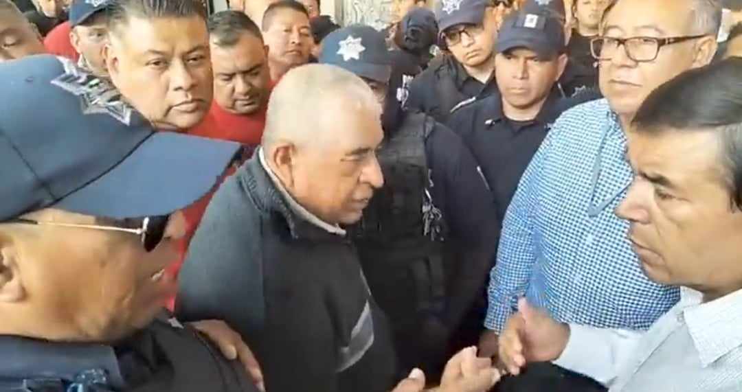 Concluye paro de policías de Tehuacán con promesa de pago retroactivo