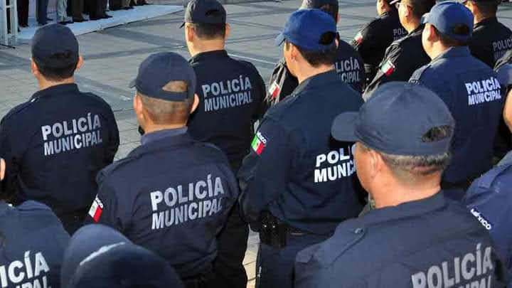 Ocho policías de Tehuacán causarán baja al no aprobar examen de confianza