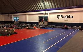 Sigue abierto Polideportivo Xonaca para recibir a migrantes 