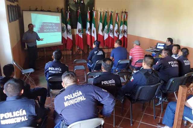 Capacitan a Policía de Izúcar contra robo de ganado