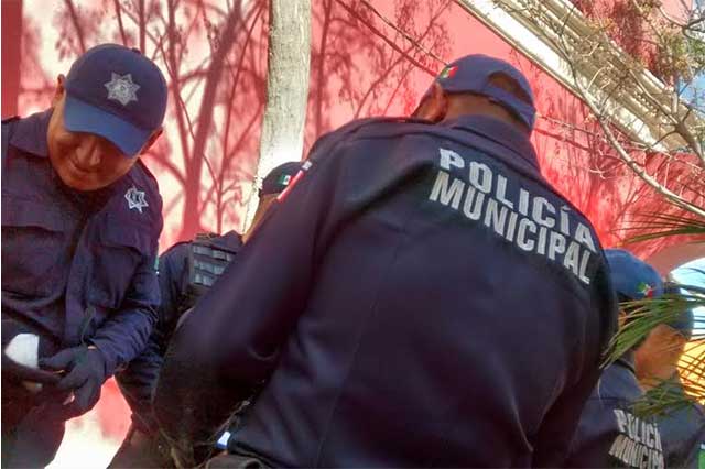 Por detener ilegales, policía de Tehuacán es llamada por CDH