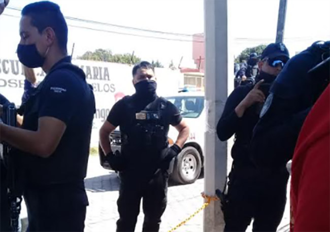 Edil auxiliar acusa agresiones de policías de Texmelucan