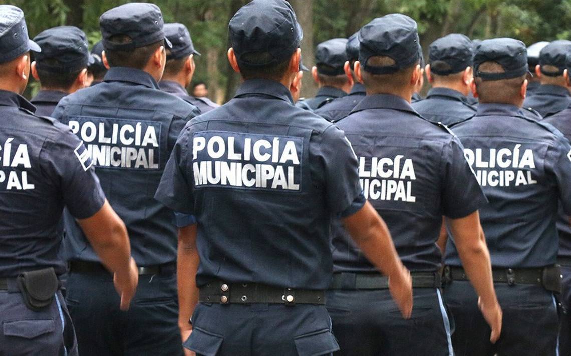 Revisar a fondo a las policías, pide Barbosa a alcaldes electos
