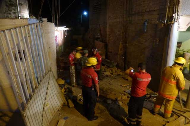 Explota taller clandestino de pirotecnia en Tehuacán