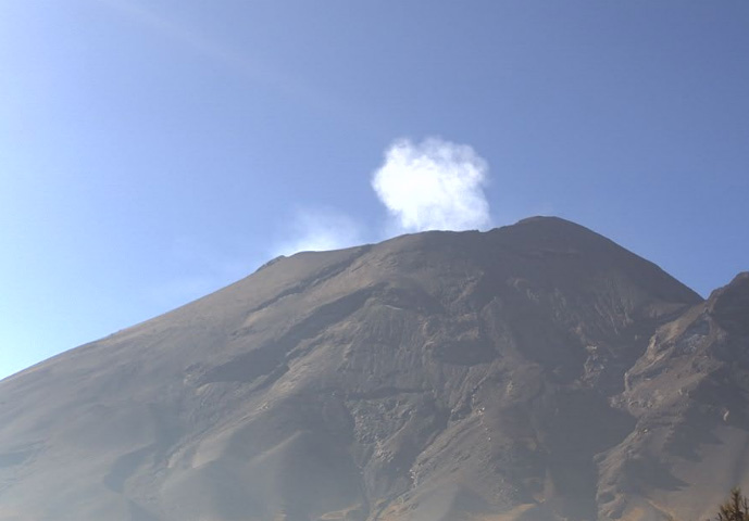 Popocatépetl registra 17 exhalaciones en 24 horas