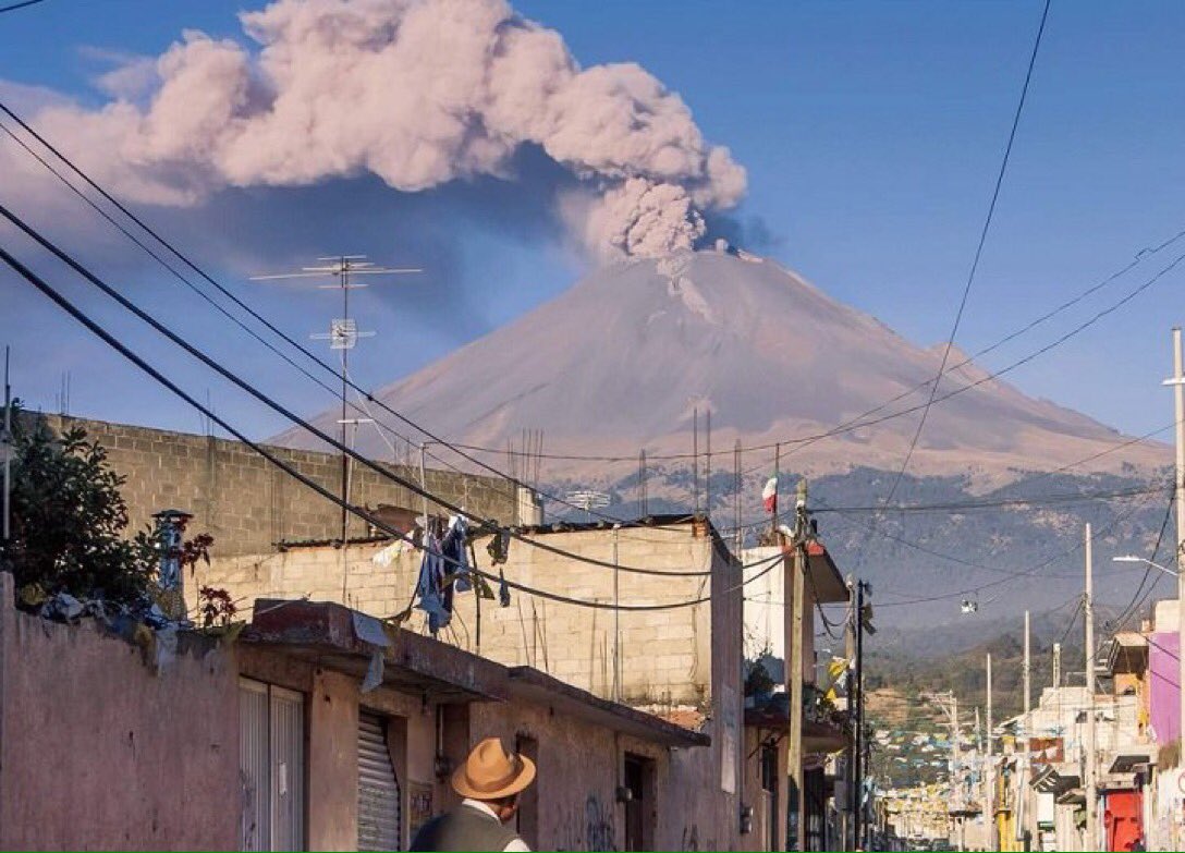 100 mil personas vulnerables en caso de erupción del Popo