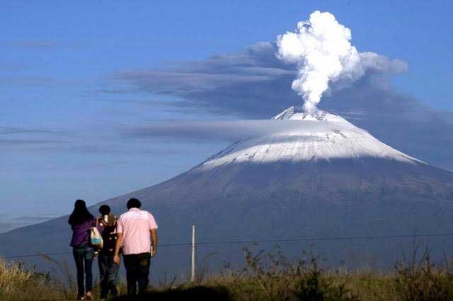 Detectan serie de sismos en el volcán Popocatépetl