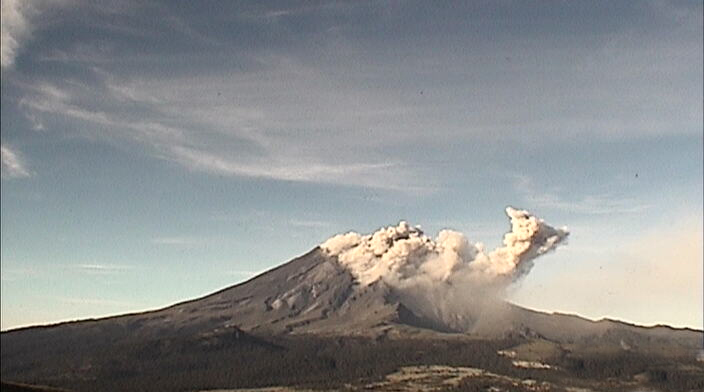Popocatépetl registra 400 minutos de tremor y 2 sismos volcanotectónicos