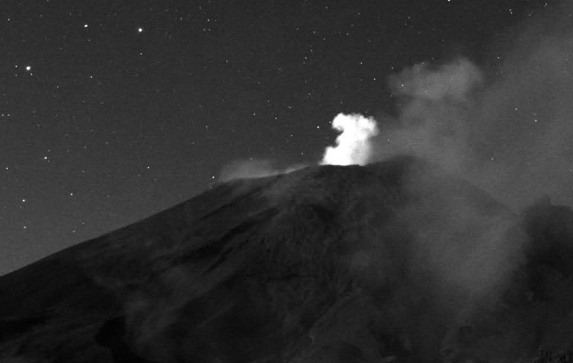 Popocatépetl registra 59 exhalaciones en 24 horas