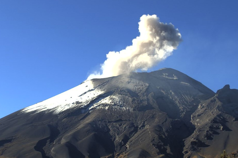 Popocatépetl registra 106 exhalaciones en 24 horas