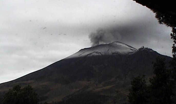 Registra Popocatépetl tres sismos volcanotectónicos de madrugada