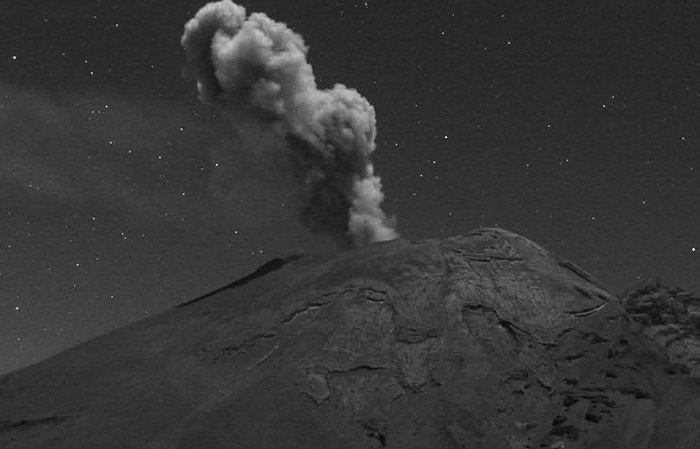 Popocatépetl registra 198 minutos de tremor y 3 sismos