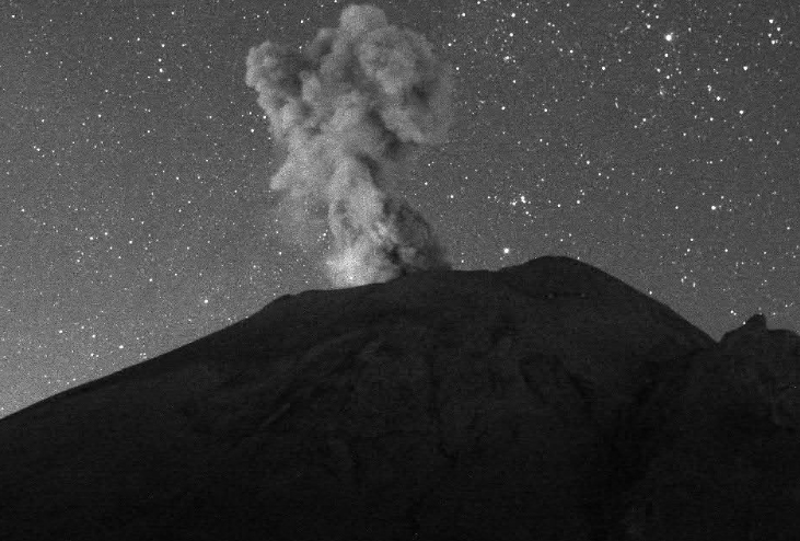 Popocatépetl registra 27 exhalaciones y 31 minutos de tremor