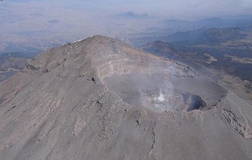 Incandescencia y tremores registra Popocatépetl
